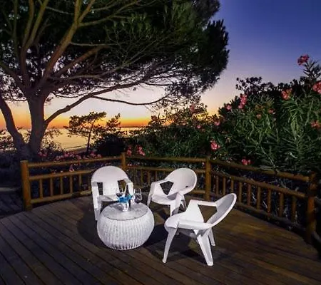 Βίλα Sleeps 8 Pool Air Con T480260 *