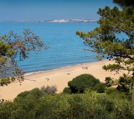 Sleeps 8 Pool Air Con T480260