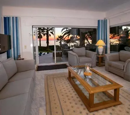 Sleeps 8 Pool Air Con T480260 Villa *