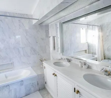 Villa Sleeps 8 Pool Air Con T480260 Vale do Lobo